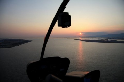 ヘリコプター夕陽